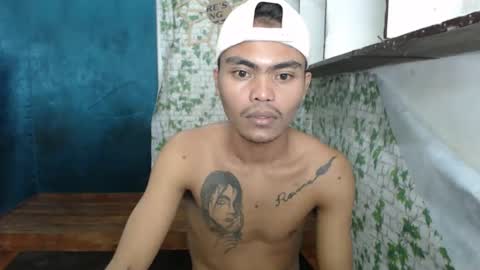 Snapshot of kenneth_jeey chatting on 02-10-26, 11:03 kenneth_jeey online show from 02-10-26, 11:03