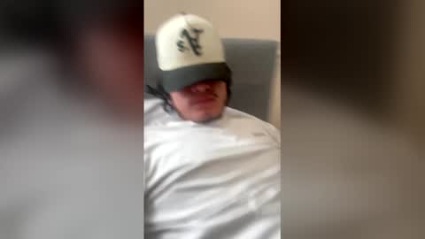 kenny0o0 online show from 02-08-26, 08:12