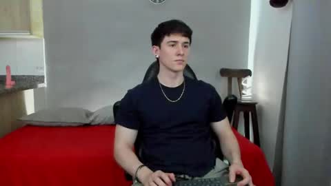 Santiago online show from 08-07-26, 05:20
