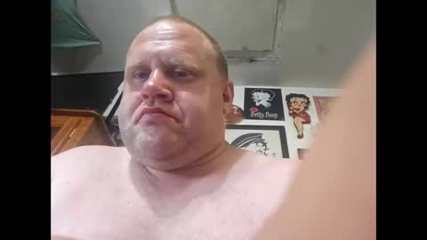 Snapshot of kentbrooks chatting on 06-03-26, 06:24 looking 4 free c2c online show from 06-03-26, 06:24