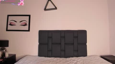 KENTHA  online show from 01-19-26, 10:30