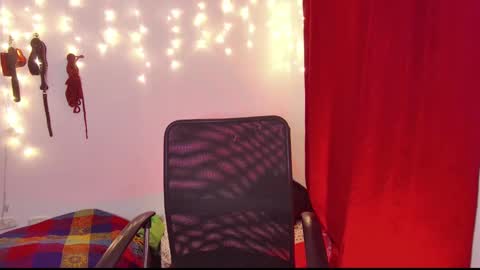 Snapshot of kenziesharik chatting on 12-10-24, 10:38 Kenzie online show from 12-10-24, 10:38