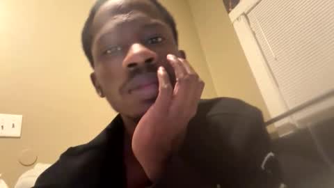 keonuw261682 online show from 12-15-25, 08:29