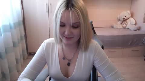 Evelyn online show from 07-07-26, 02:21