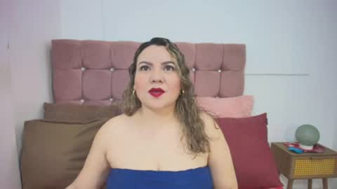 Snapshot of kerly_mature42 chatting on 06-22-26, 01:08 KERLY online show from 06-22-26, 01:08