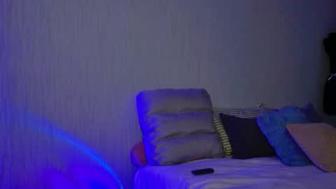 kess_edison online show from 12-19-25, 05:42