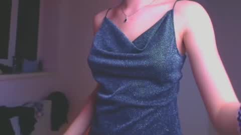 Snapshot of ketrin_pirsss chatting on 01-27-25, 04:09 Ketrin online show from 01-27-25, 04:09