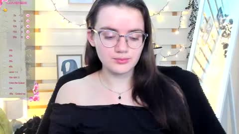 Snapshot of ketrin_pirsss chatting on 11-29-25, 02:36 Ketrin online show from 11-29-25, 02:36