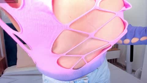 Snapshot of ketrinwhite chatting on 11-08-25, 01:28 KatrinaKetrin online show from 11-08-25, 01:28