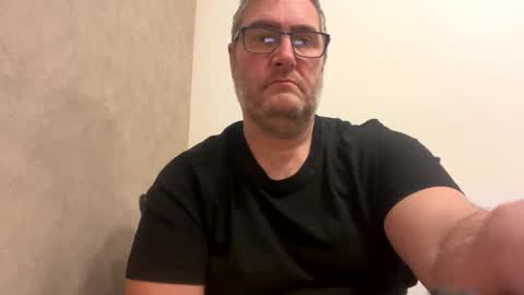 Snapshot of kevfromchat chatting on 01-03-25, 04:33 kevfromchat online show from 01-03-25, 04:33