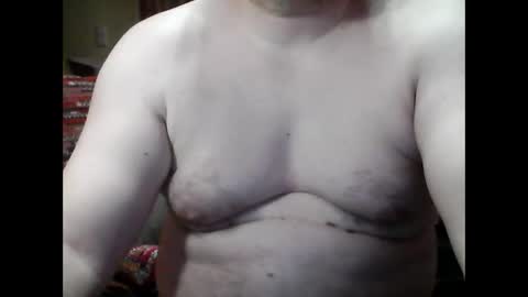 Snapshot of kevin803908 chatting on 11-08-25, 04:40 kevin803908 online show from 11-08-25, 04:40