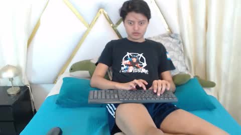 Snapshot of kevin_charless chatting on 02-09-26, 11:36 Kevin online show from 02-09-26, 11:36