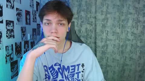 Kevin online show from 10-17-25, 04:04