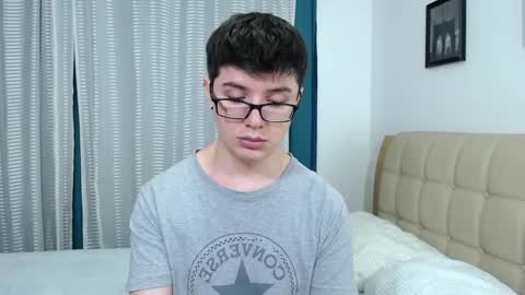 Kevin online show from 10-09-25, 01:36