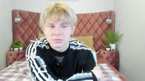 Kevin online show from 10-24-25, 03:08