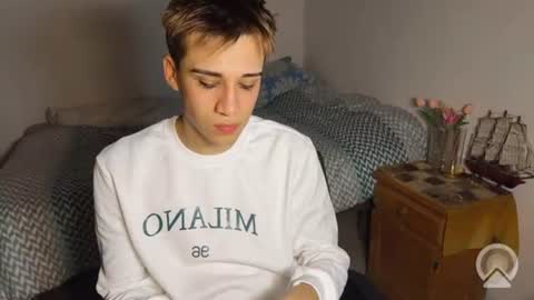 kevonly online show from 06-11-26, 08:23
