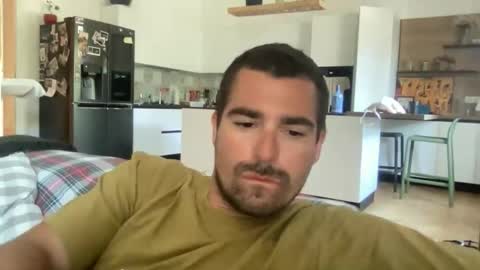 Snapshot of kevinpillobello chatting on 06-08-26, 03:34 kevinpillobello online show from 06-08-26, 03:34