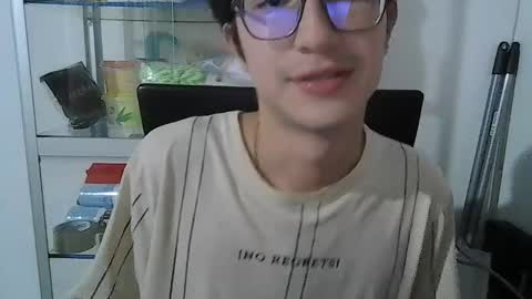 Snapshot of kevintdx chatting on 09-18-25, 02:57 kevintdx online show from 09-18-25, 02:57