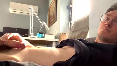 kevkev_01 online show from 04-19-26, 05:01