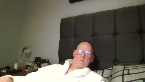 Snapshot of kevlooking4sez chatting on 12-06-24, 12:12 kevlooking4sez online show from 12-06-24, 12:12