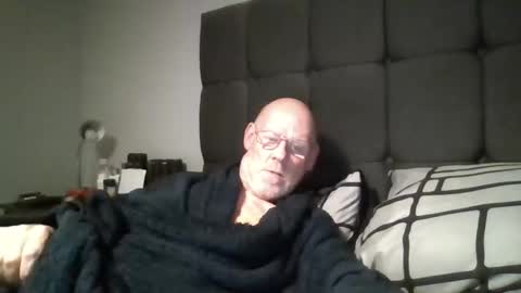 Snapshot of kevlooking4sez chatting on 12-14-24, 09:45 kevlooking4sez online show from 12-14-24, 09:45