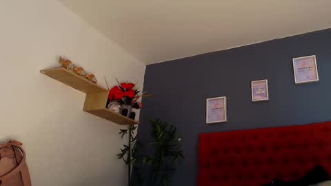 Snapshot of keyla_mejia chatting on 03-23-26, 11:58 Keyla online show from 03-23-26, 11:58