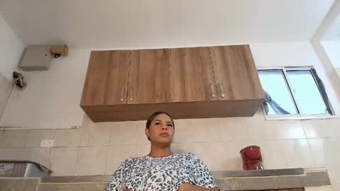 Snapshot of keyla_mejia chatting on 05-21-26, 12:12 Keyla online show from 05-21-26, 12:12