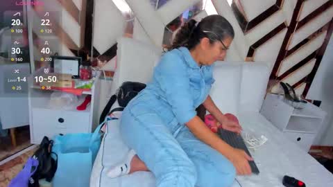 Keila Milf online show from 01-06-26, 02:26