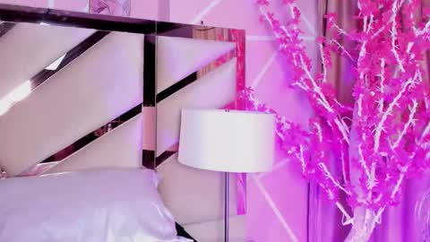 Keyla noa online show from 05-19-26, 11:38
