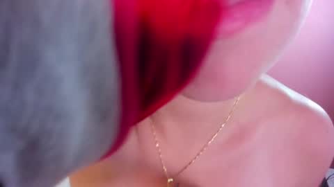 Key   online show from 04-20-26, 07:04