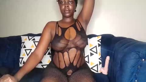 keyla online show from 05-26-26, 04:30
