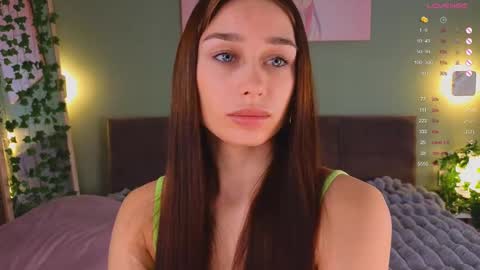 Hi Im Mary Glad to see you in my room  PVT is open online show from 02-10-25, 07:04