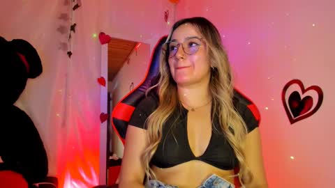 Snapshot of keyth_clement chatting on 02-17-25, 04:04 Keyth online show from 02-17-25, 04:04