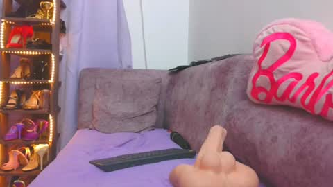 Snapshot of keytlin_sexy chatting on 07-14-26, 11:05 keytlin sexy online show from 07-14-26, 11:05