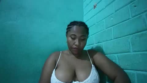 kezia0910 online show from 12-05-25, 07:21