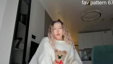 KHAESOO3 Yuna online show from 02-23-26, 10:23