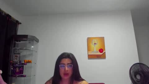 Snapshot of khalifa_gold chatting on 11-06-25, 04:46 Khalifa Kasumi online show from 11-06-25, 04:46