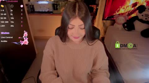 Snapshot of khionebesset chatting on 02-14-25, 01:29 Khi. online show from 02-14-25, 01:29