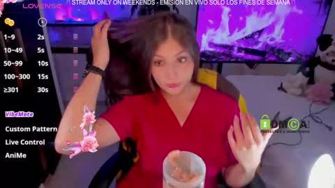 Snapshot of khionebesset chatting on 11-23-25, 01:05 Khi. online show from 11-23-25, 01:05