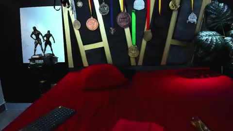    online show from 03-25-26, 06:25