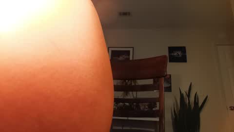 Snapshot of khloeexoxo chatting on 10-09-25, 12:08 Khloe online show from 10-09-25, 12:08