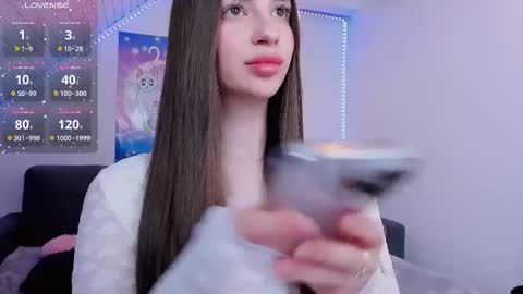 khloe online show from 10-21-25, 08:31