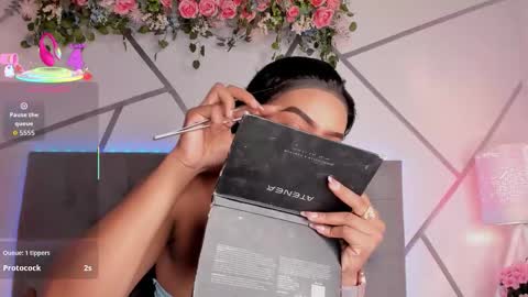 Snapshot of khloerosee chatting on 02-17-26, 07:31 khloerosee online show from 02-17-26, 07:31