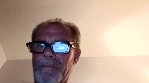 Snapshot of khrisdm48 chatting on 03-01-26, 06:04 khrisdm48 online show from 03-01-26, 06:04