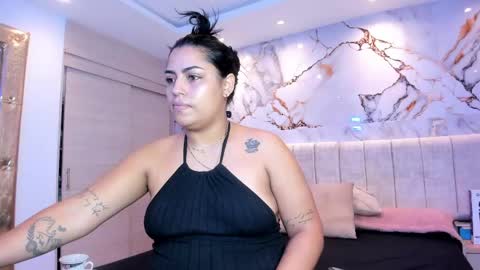 Snapshot of kiana_cream chatting on 05-02-26, 11:48 N M online show from 05-02-26, 11:48