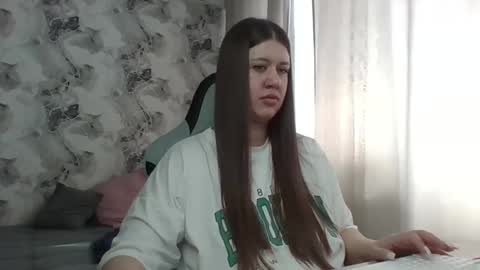 kianna_dior_ online show from 03-19-26, 08:29