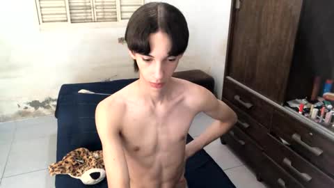 kiantwink online show from 12-14-24, 08:51