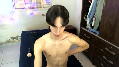 Snapshot of kiantwink chatting on 01-03-25, 05:28 kiantwink online show from 01-03-25, 05:28