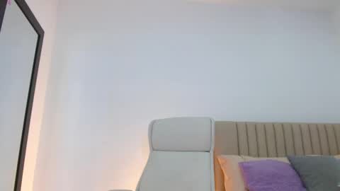 Kiara Evans online show from 02-28-25, 09:55