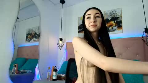 Snapshot of kiara__white chatting on 07-15-26, 06:51 Kiara online show from 07-15-26, 06:51